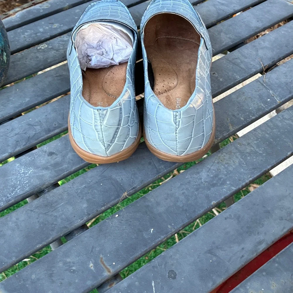Easy Spirit Comfortable Aqua Crocodile-Embossed Loafers New Without Box Sz 12M - Picture 2 of 5